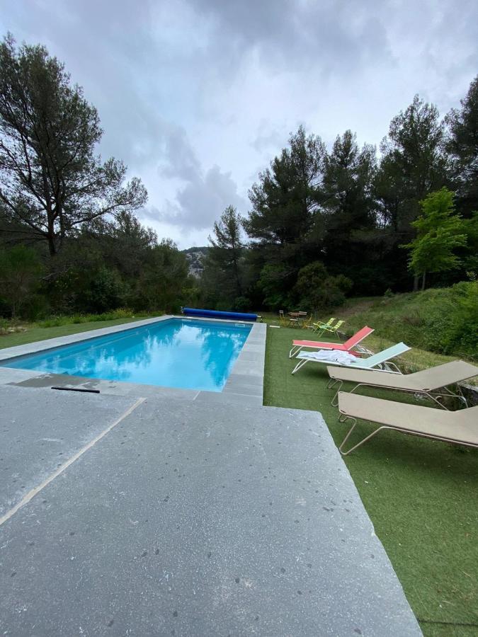 Le Gite Des Cadieres Apartment Evenos Exterior photo