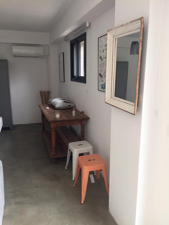 Le Gite Des Cadieres Apartment Evenos Exterior photo