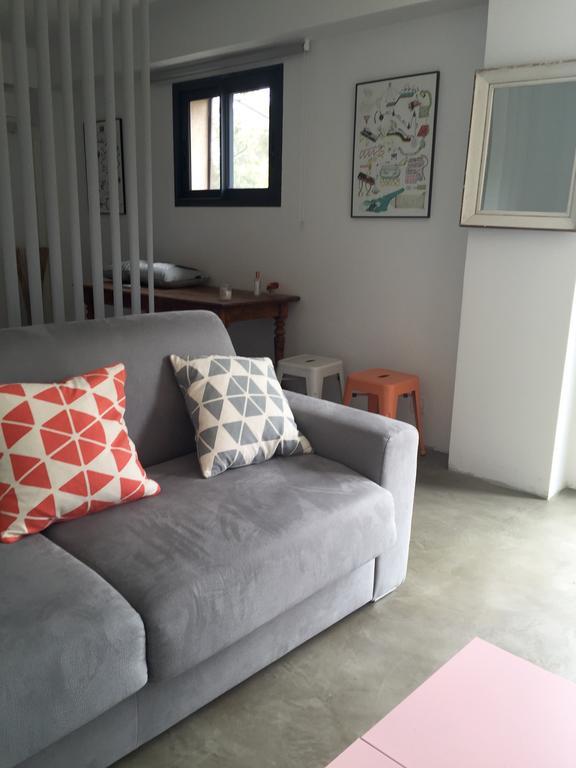 Le Gite Des Cadieres Apartment Evenos Exterior photo